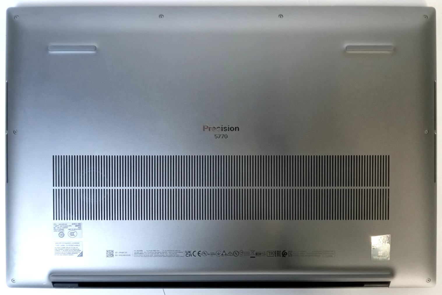 Dell Precision 5770 Intel i7-12800H 32GB RAM 1TB NVMe 17.3″ RTX A3000 WIN 11 PRO