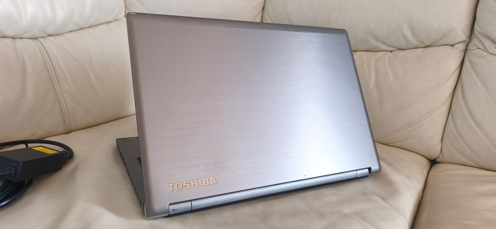 Toshiba Tecra Z50-C-114 Intel Core i5 6th Gen 8GB, 250GB SSD M2 15.6 inch