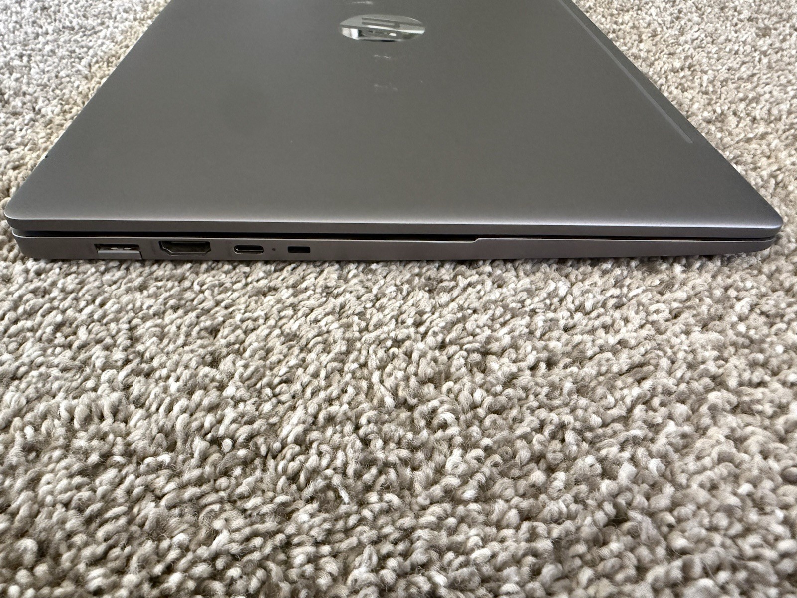 HP Chromebook 14″ AMD Ryzen 3 Laptop Gray Wi-Fi Bluetooth Webcam