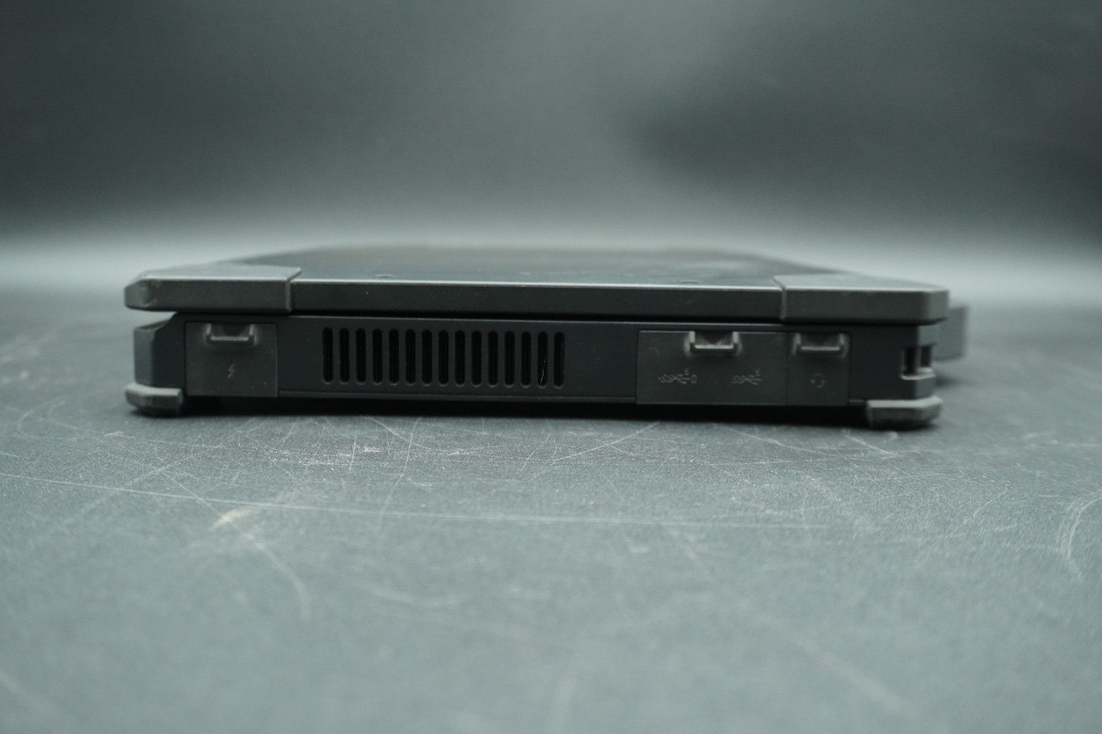Dell Latitude 14 5430 Rugged FHD NON-TOUCH ✓i7-1185G7✓16GB RAM✓1TB SSD✓ RGB KB
