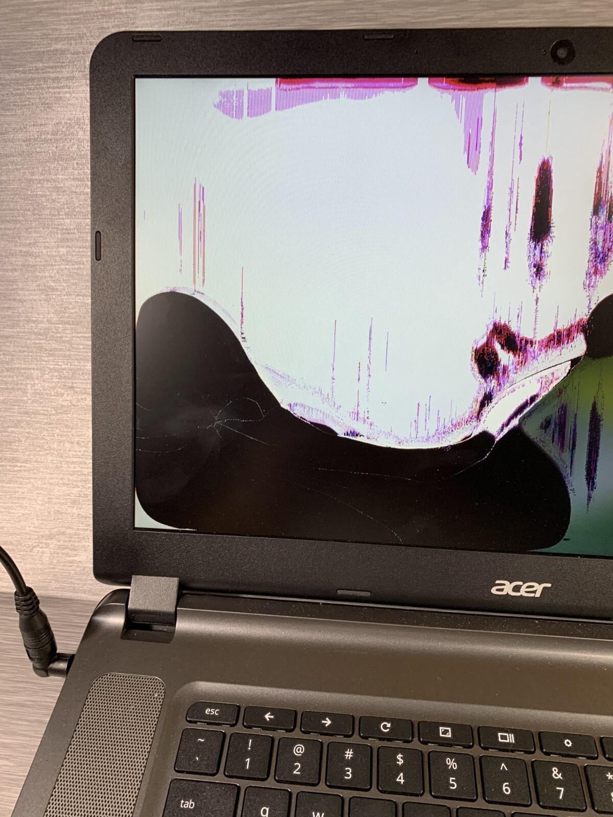 Acer Chromebook 15 CB3-532 Series N15Q9 Gray 15.6″ Display Laptop – For Parts