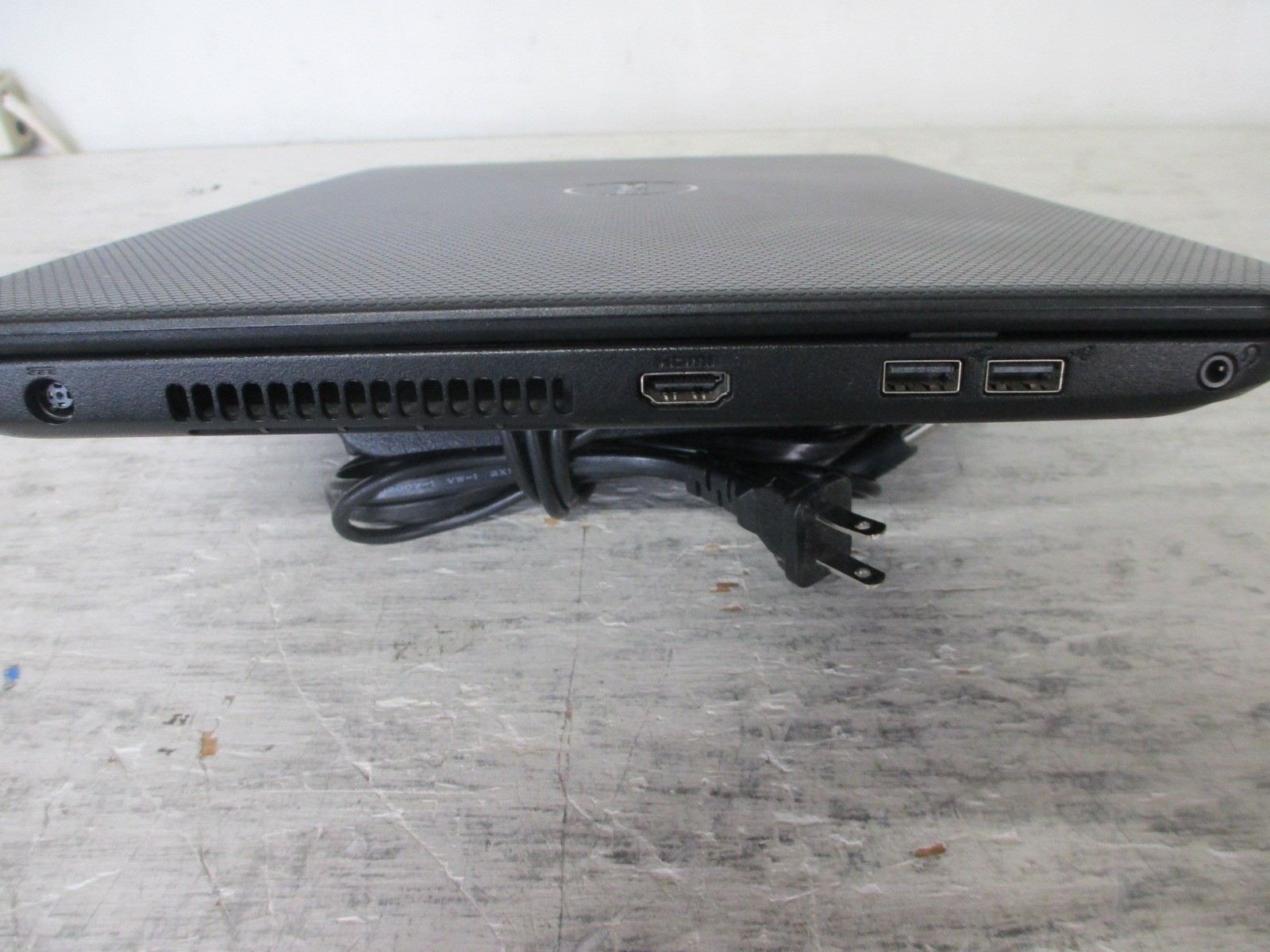 No Battery! Dell Inspiron 15 3531 Intel Celeron N2830 2.16GHz 350GB HDD 4GB RAM