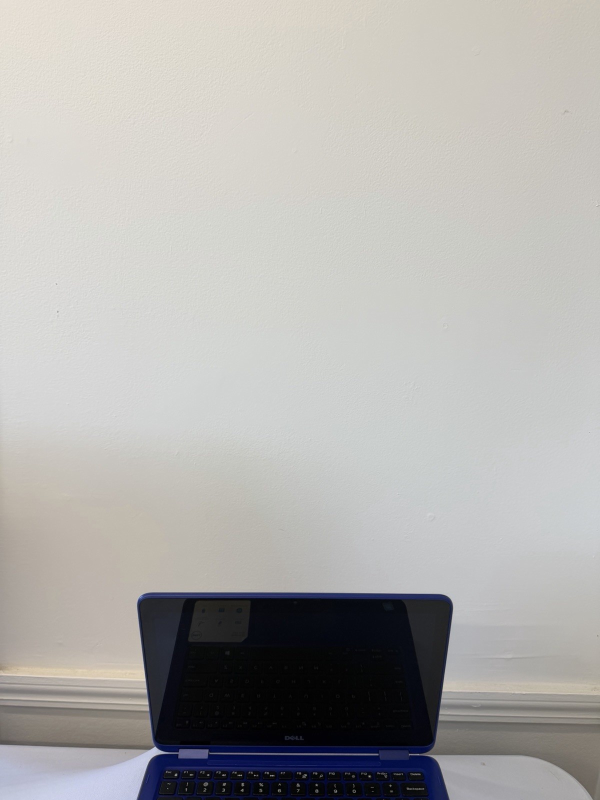 Dell Inspiron 11-3168 Laptop – Good Screen – Intel Pentium N3710 – Read Des