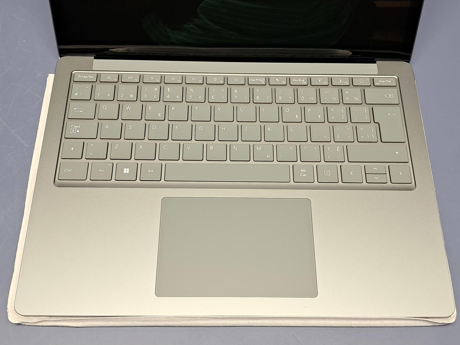 Microsoft Surface Laptop 5 i7-1265U 16GB 512MB RTX3050 14.4 Windows RBH-00052