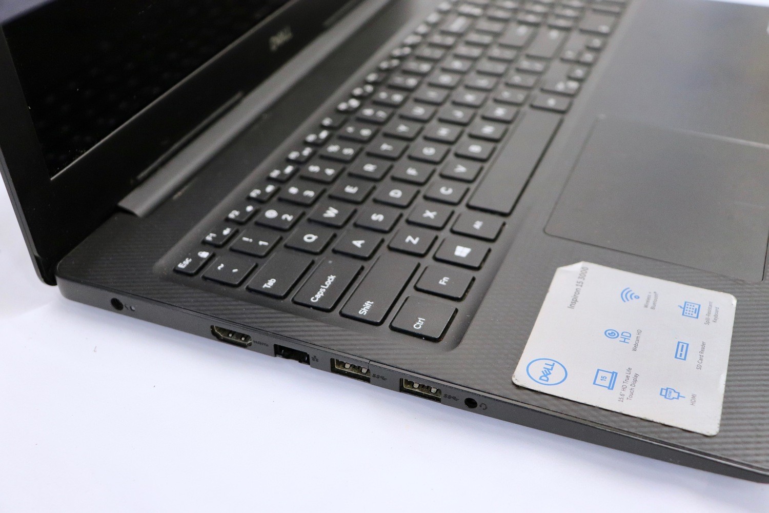 DELL Inspiron 15 3585 15.6″ Touch Ryzen 3 2200U 8GB 128GB SSD Win10 w/ AC