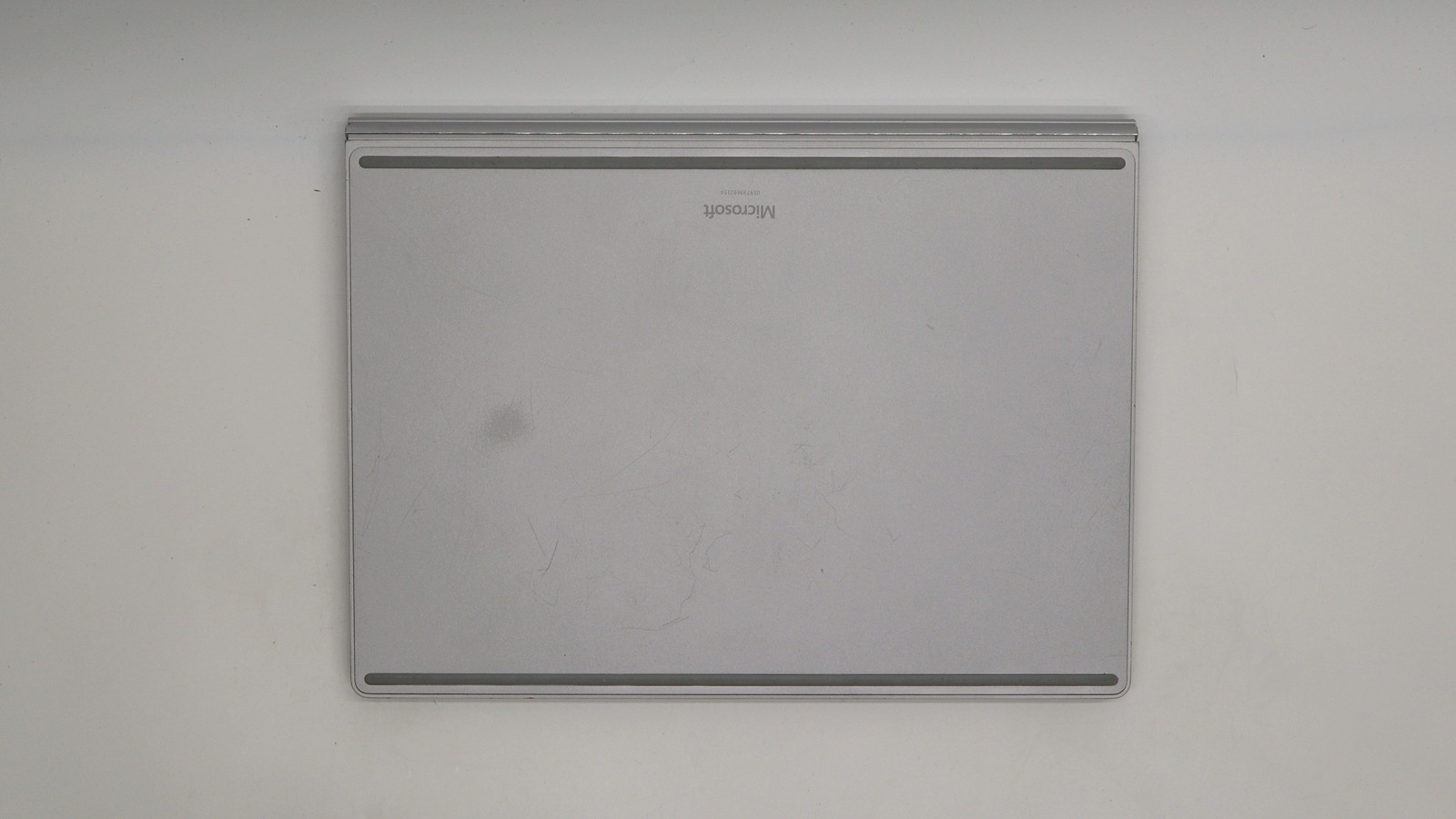 Microsoft corporation Surface Book 2 13″ i7-8650u 16GB 512GB Grade B READ DESC