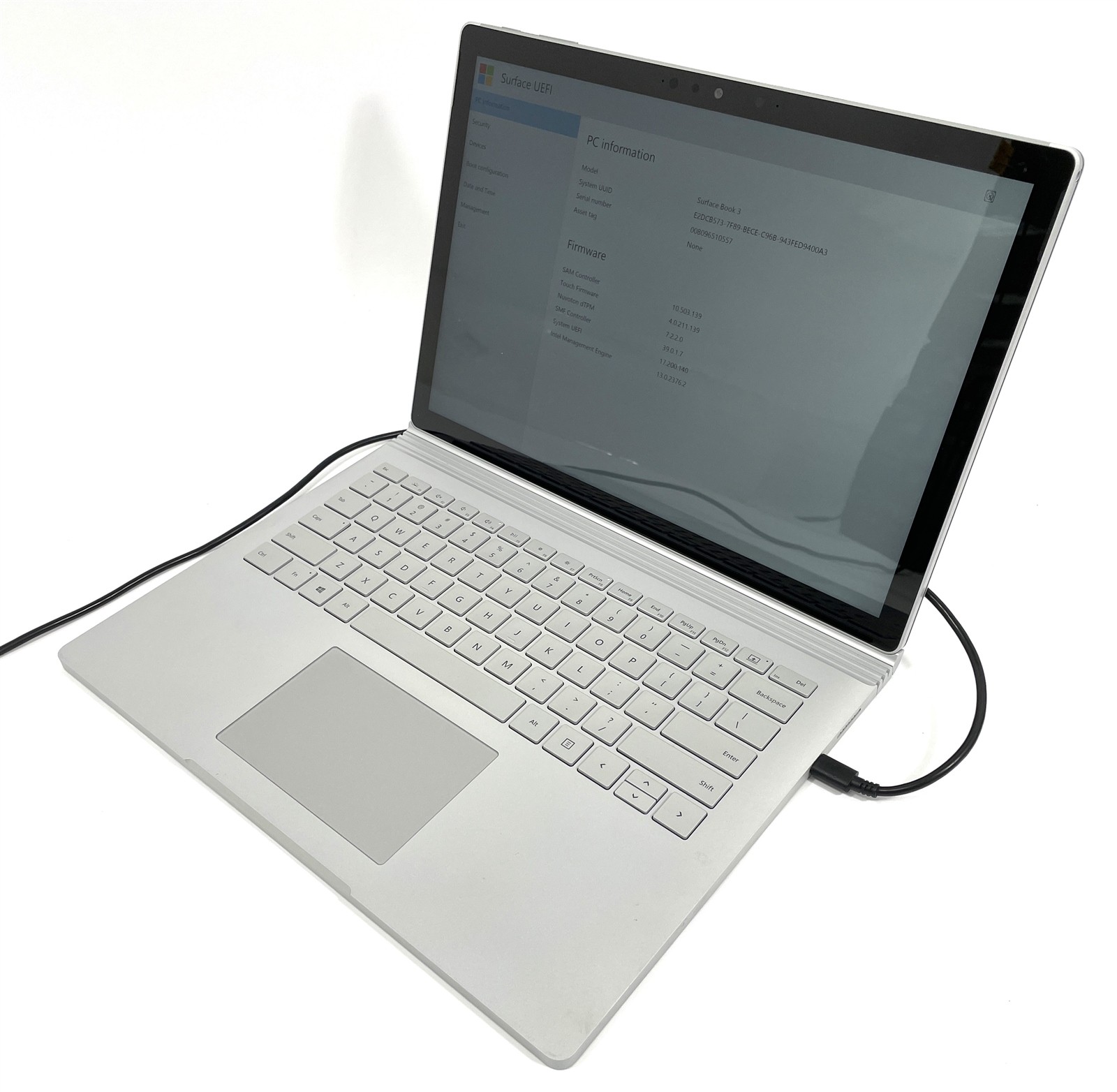 Microsoft Surface Book 3 1900 Laptop i7-1065G7 256GB SSD 16GB RAM GTX 1650 No OS