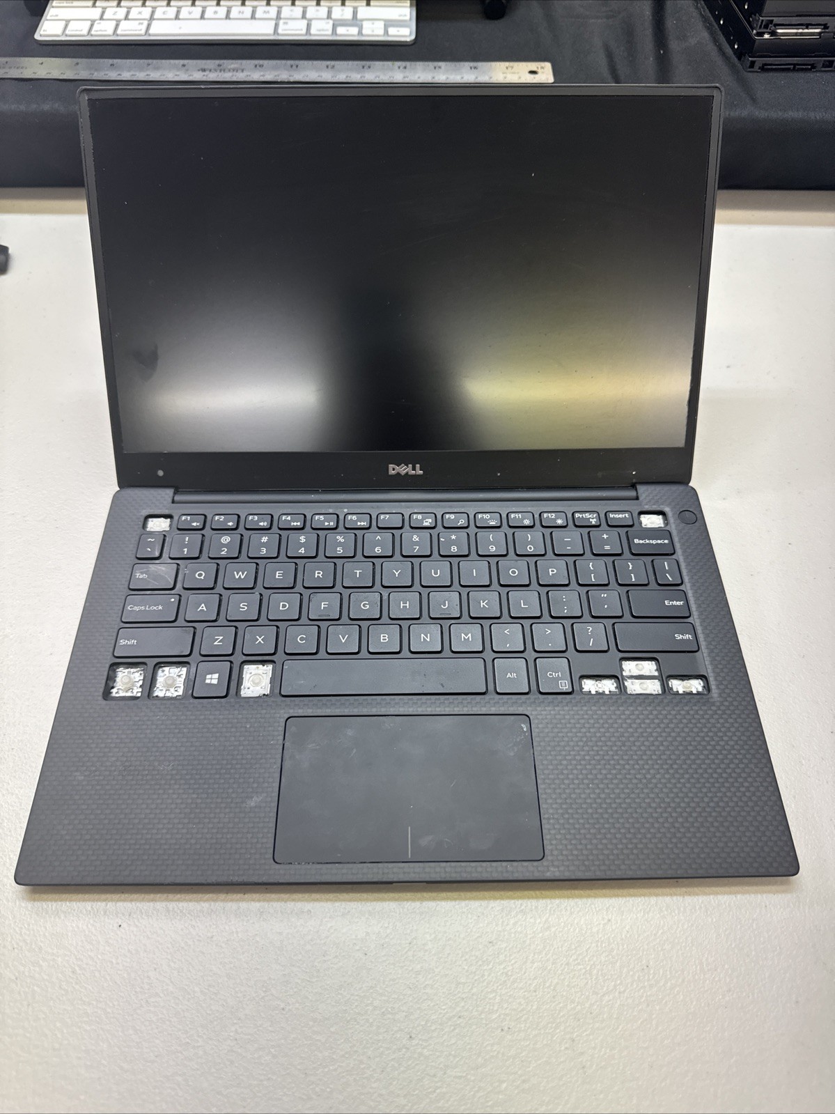 DELL XPS 13 9350 INTEL CORE I5-6200U 2.30GHZ Look At Pics To Determine Specs