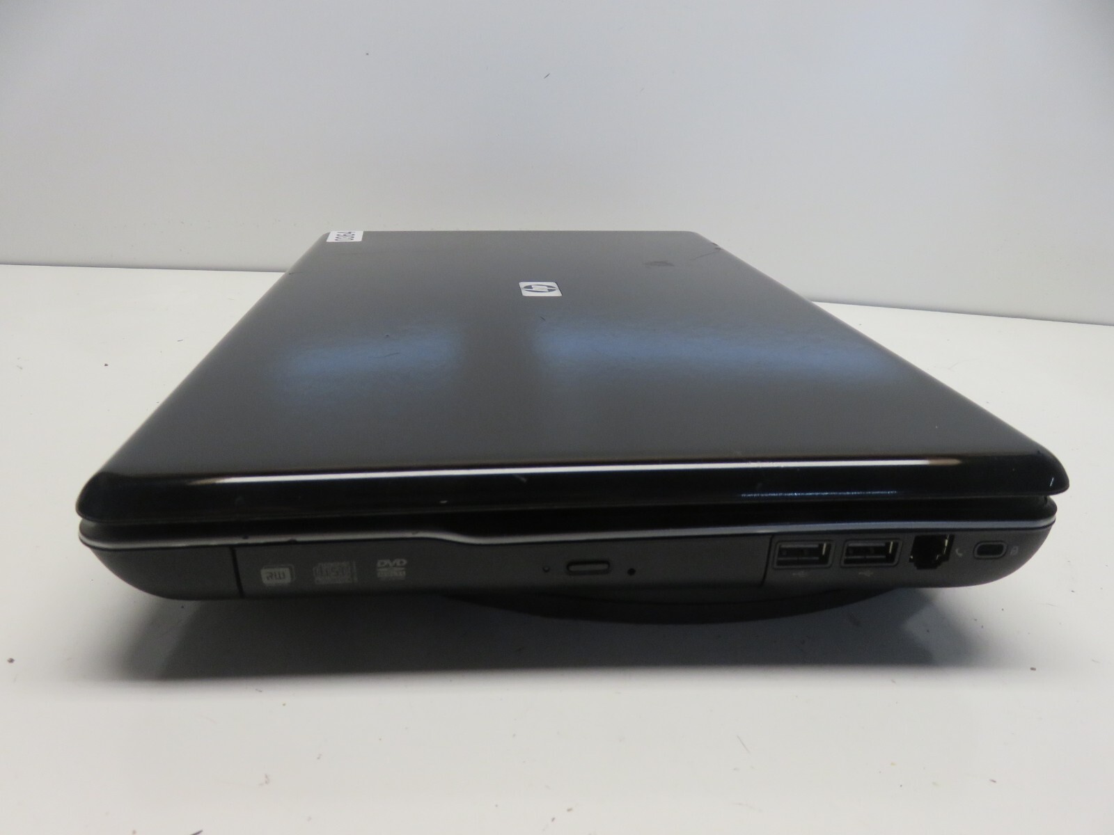 HP G60-121WM Laptop AMD Sempron SI-40 3GB Ram Nvidia GPU No HDD or Battery