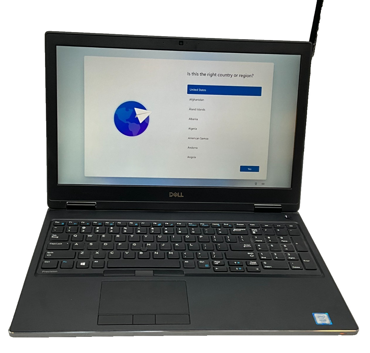 DELL Precision 7530 Xeon(R) E-2186M 32GB 1tb p3200 15.6″ LAPTOP JMDP6S2
