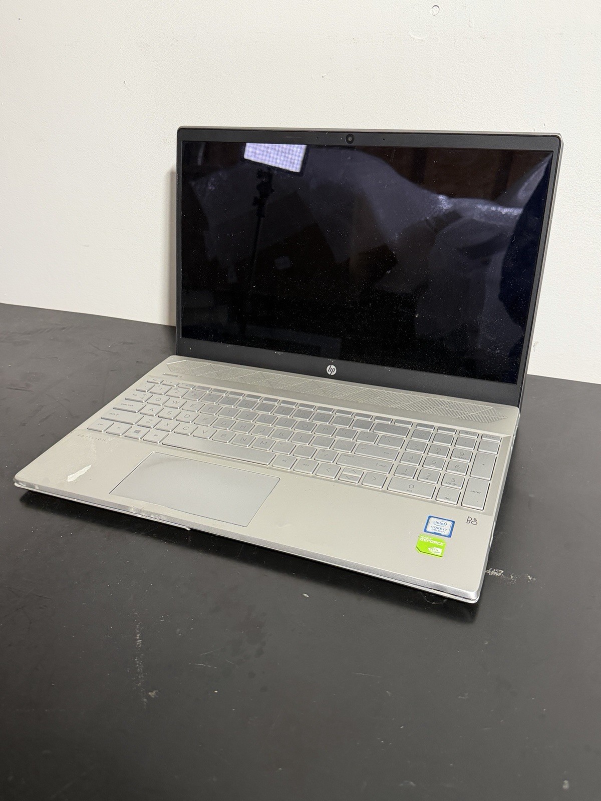 HP Pavilion 15-cs0025ci i7 8th Gen 15.6″ Laptop AS IS PARTS NO POWER INCOMPLETE