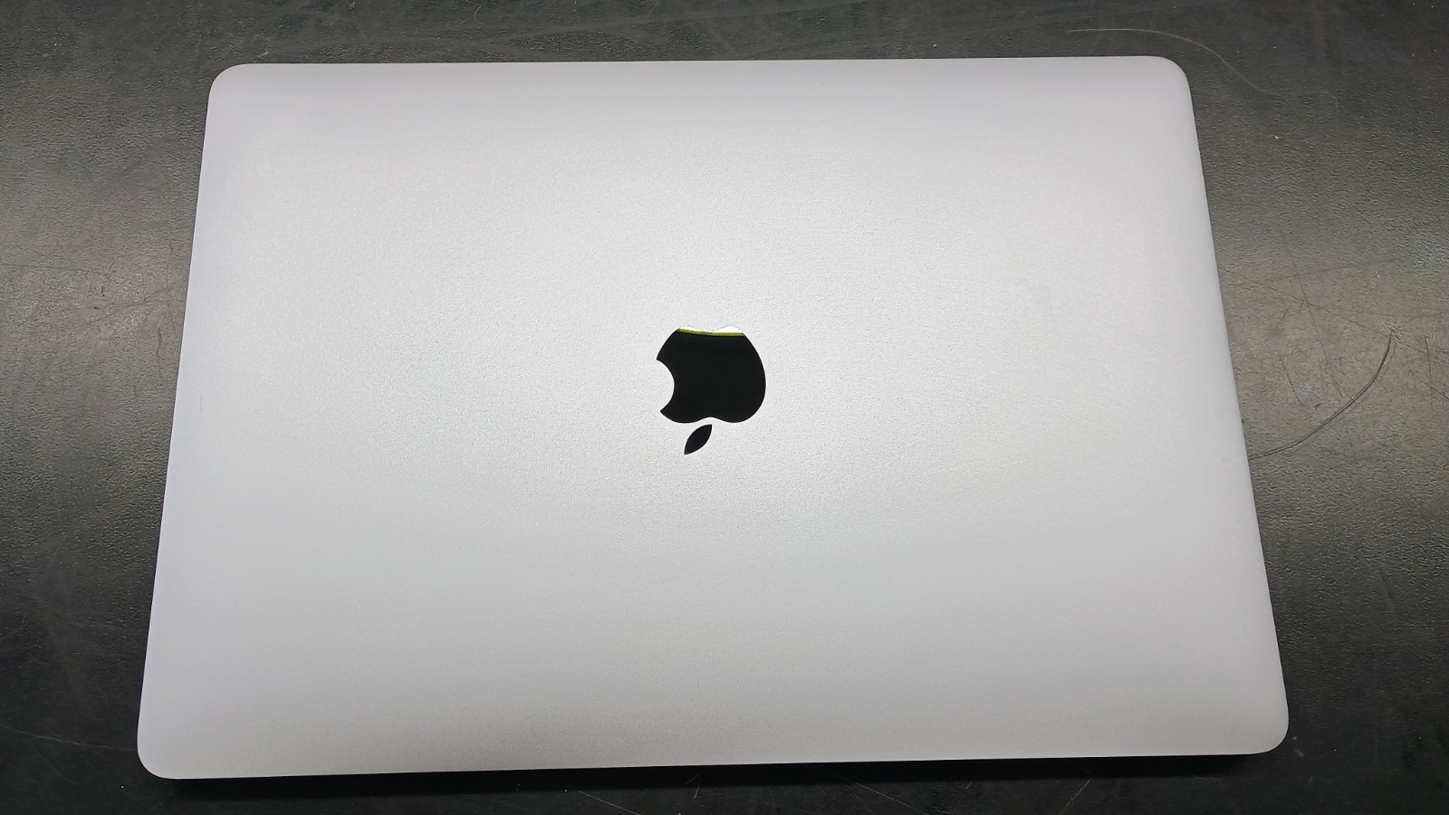 Apple MacBook Pro 2017 A1708 EMC 3164 AS-IS for Parts & Non-Functional