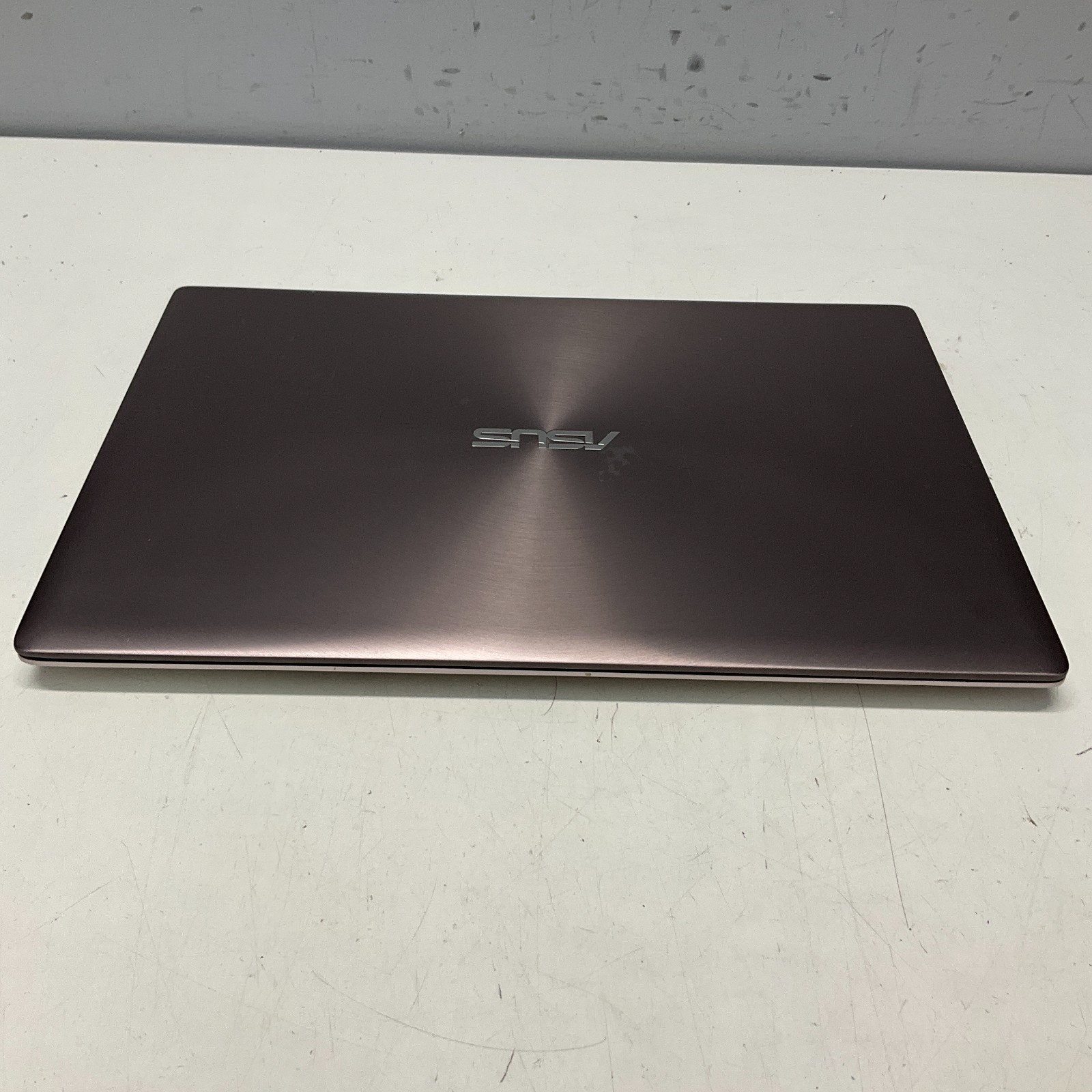 Asus UX303LA Laptop Intel Core i5-4210U @ 1.70 GHz 12GB 256GB SSD Win 10 Pro