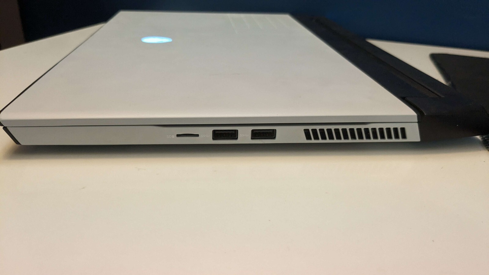Alienware m15 R4 15.6″ (1TB SSD, Intel Core i7-10870H, 5.00GHz, 16GB, NVIDIA…