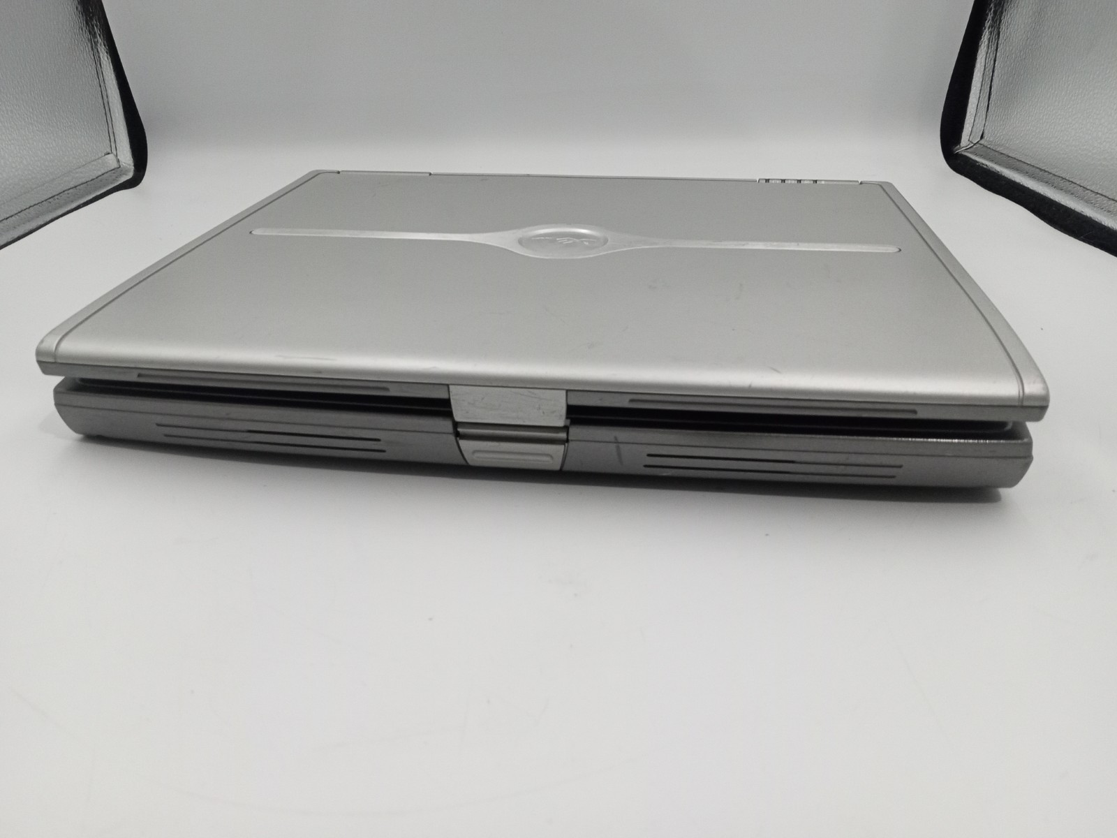 Dell Inspiron 600m 14″ Laptop Intel Pentium 2.0GHz 512MB RAM 60GB HDD WinXP -RR