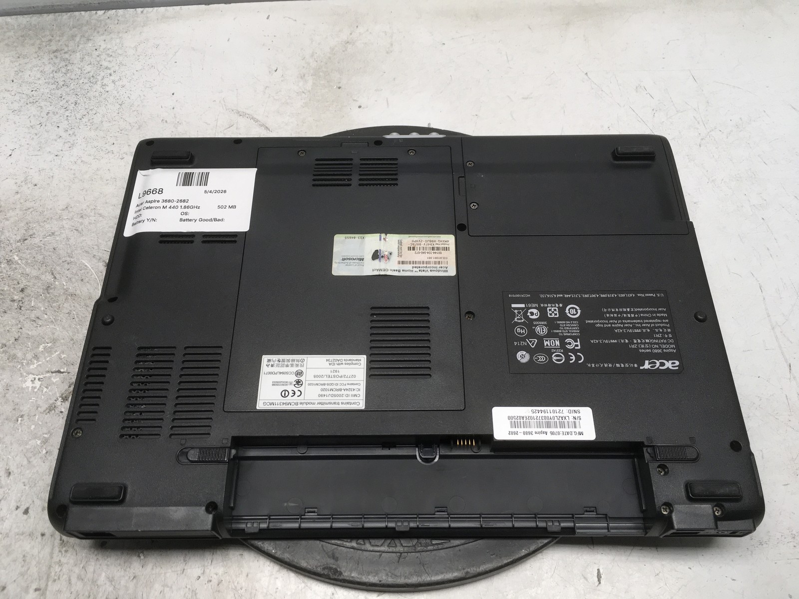Acer Aspire 3680-2682 Intel Celeron M 440 1.86GHz 502 MB NO HDD No Batt