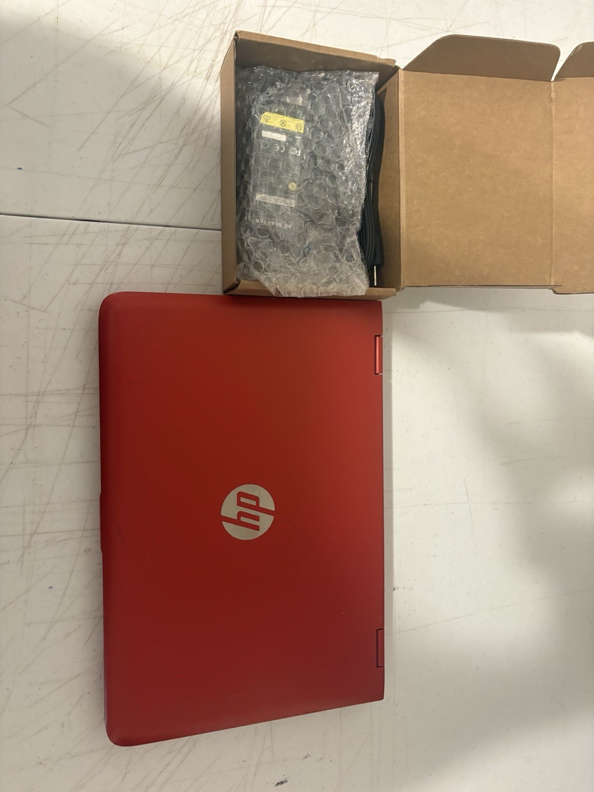 HP Pavilion x360 13-s168nr 13.3″ laptop/i5-6200U/8GB
