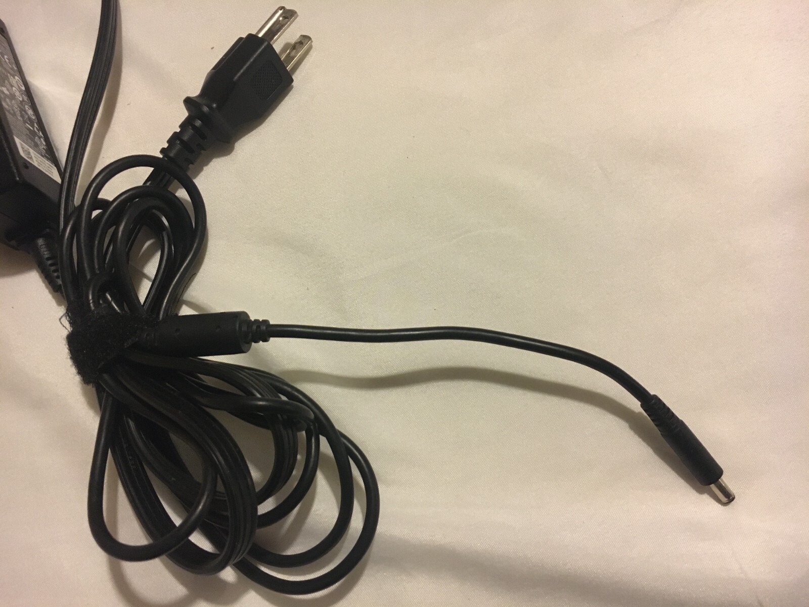 Dell inspron 15 3000 series laptop computer Core i3-5015U