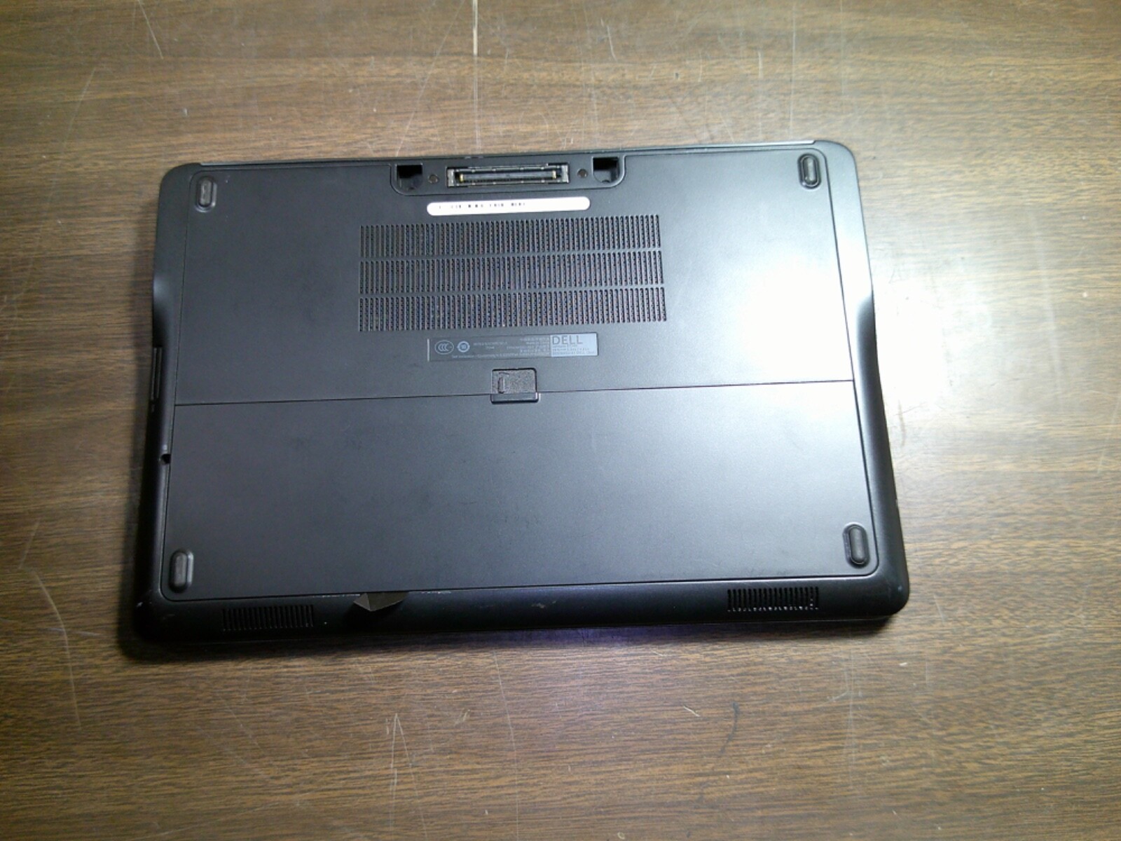 DELL LATITUDE E7240 INTEL CORE I5 8GB RAM **NO POWER ON **NO HD/ NO CADDIE