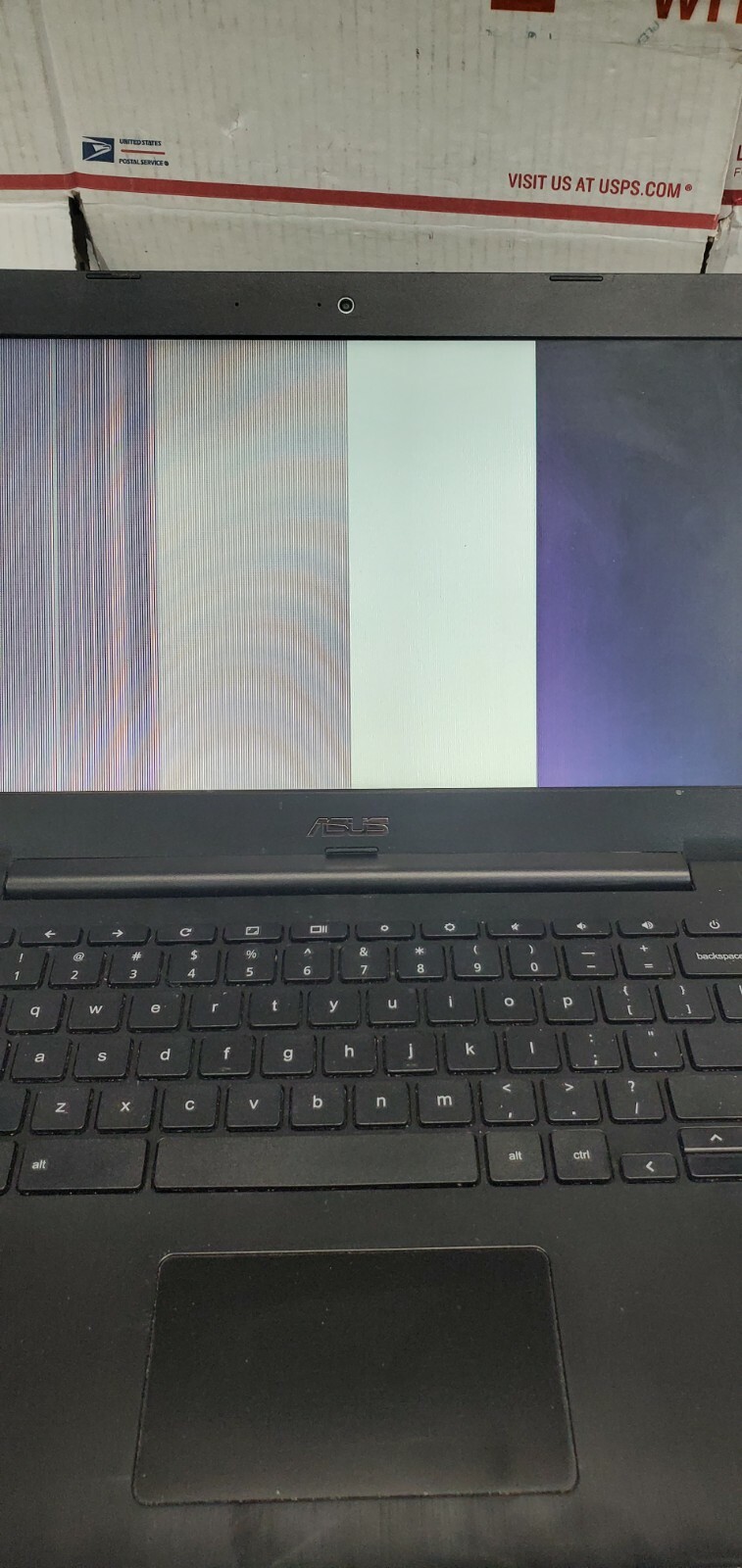 Asus C300M Chromebook 13.3″ Laptop *BAD LCD SCREEN* AS IS (READ DETAILS)