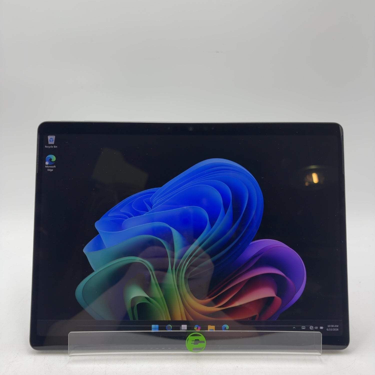 Microsoft Surface Pro 11 13″ Snapdragon X Elite 3.4GHz 16GB RAM 512GB SSD