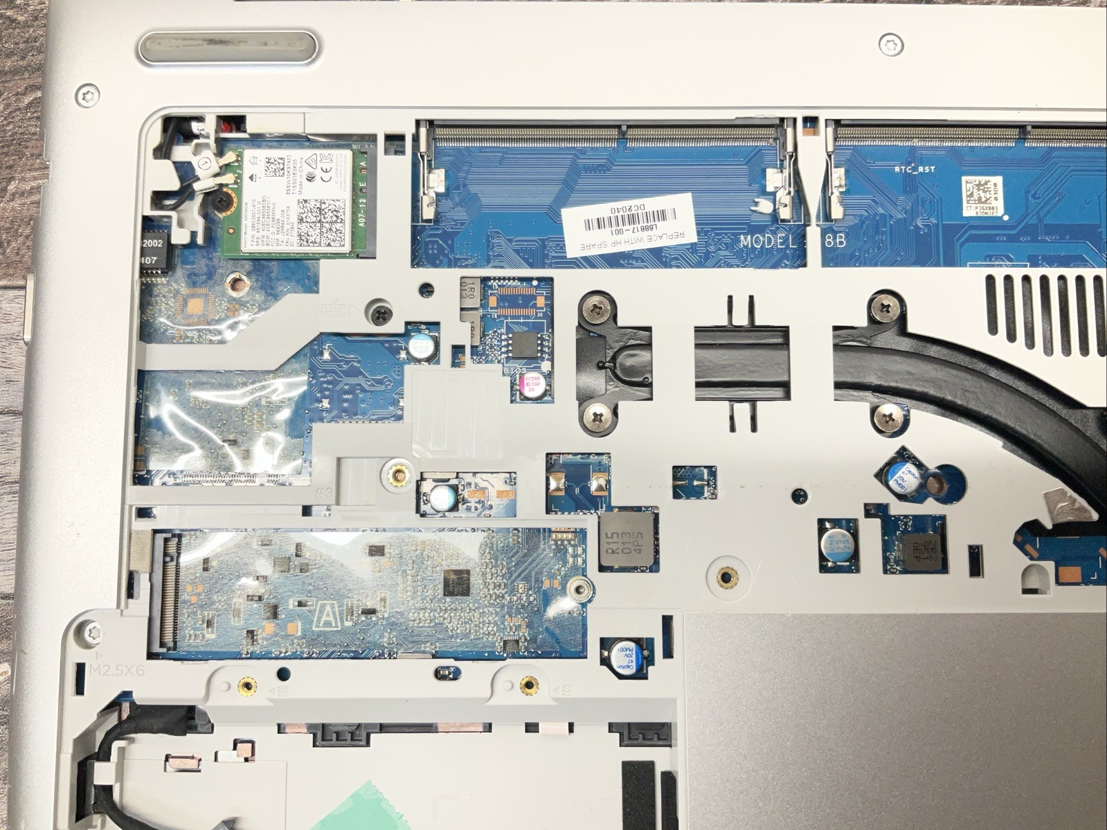HP mt21 Mobile Thin / Celeron / No RAM / Laptop Notebook PC / B3N