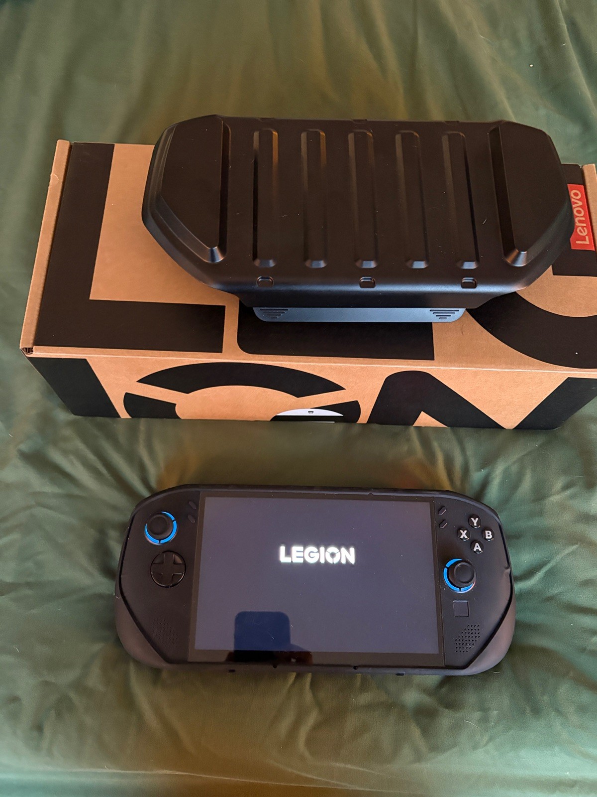 Legion Go S Z1 Extreme 32GB w/ Killswitch Case + Cover + 2 Screen Protectors