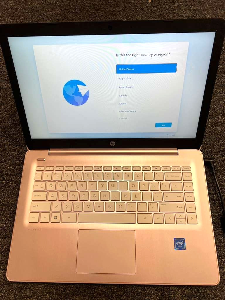 HP 14-inch Laptop Windows 11 Pink – 64GB 4GB RAM – WiFi Issue
