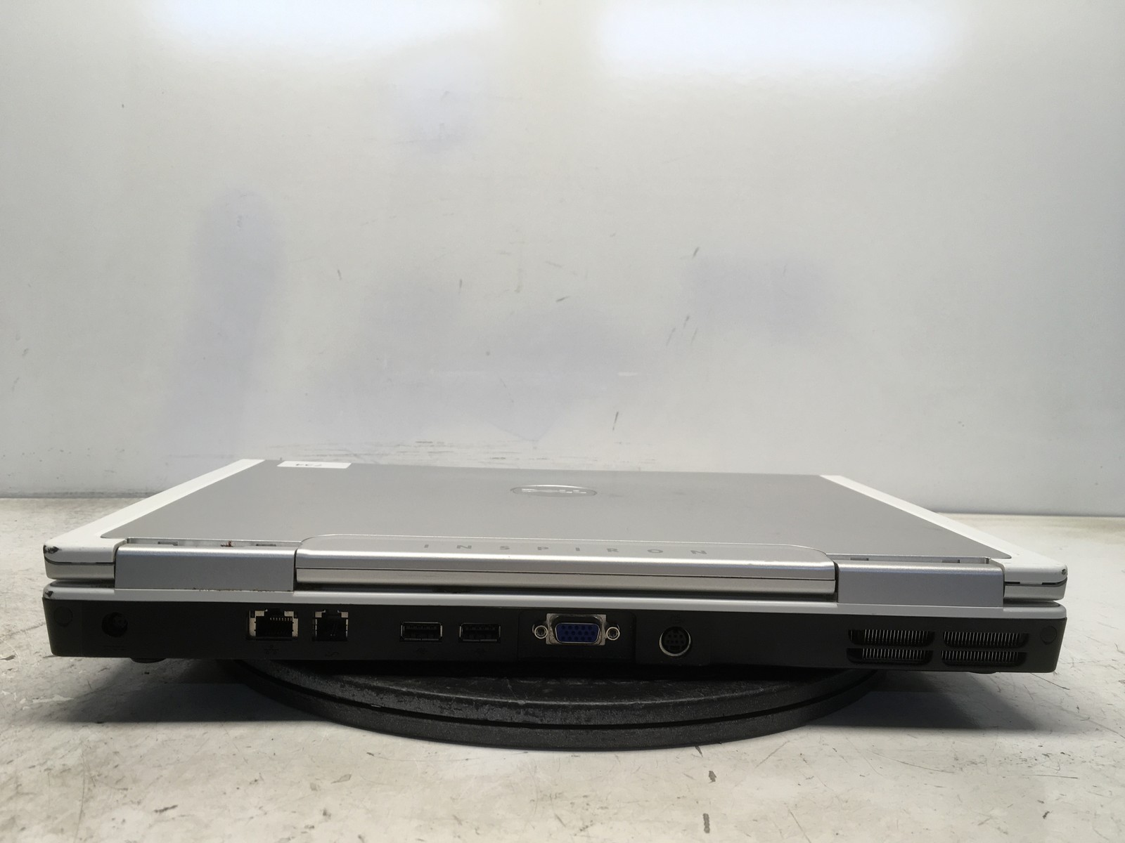 Dell Inspiron 6400 MM061 Intel Core Duo 06E8 1.66GHz 2 GB NO HDD No Batt