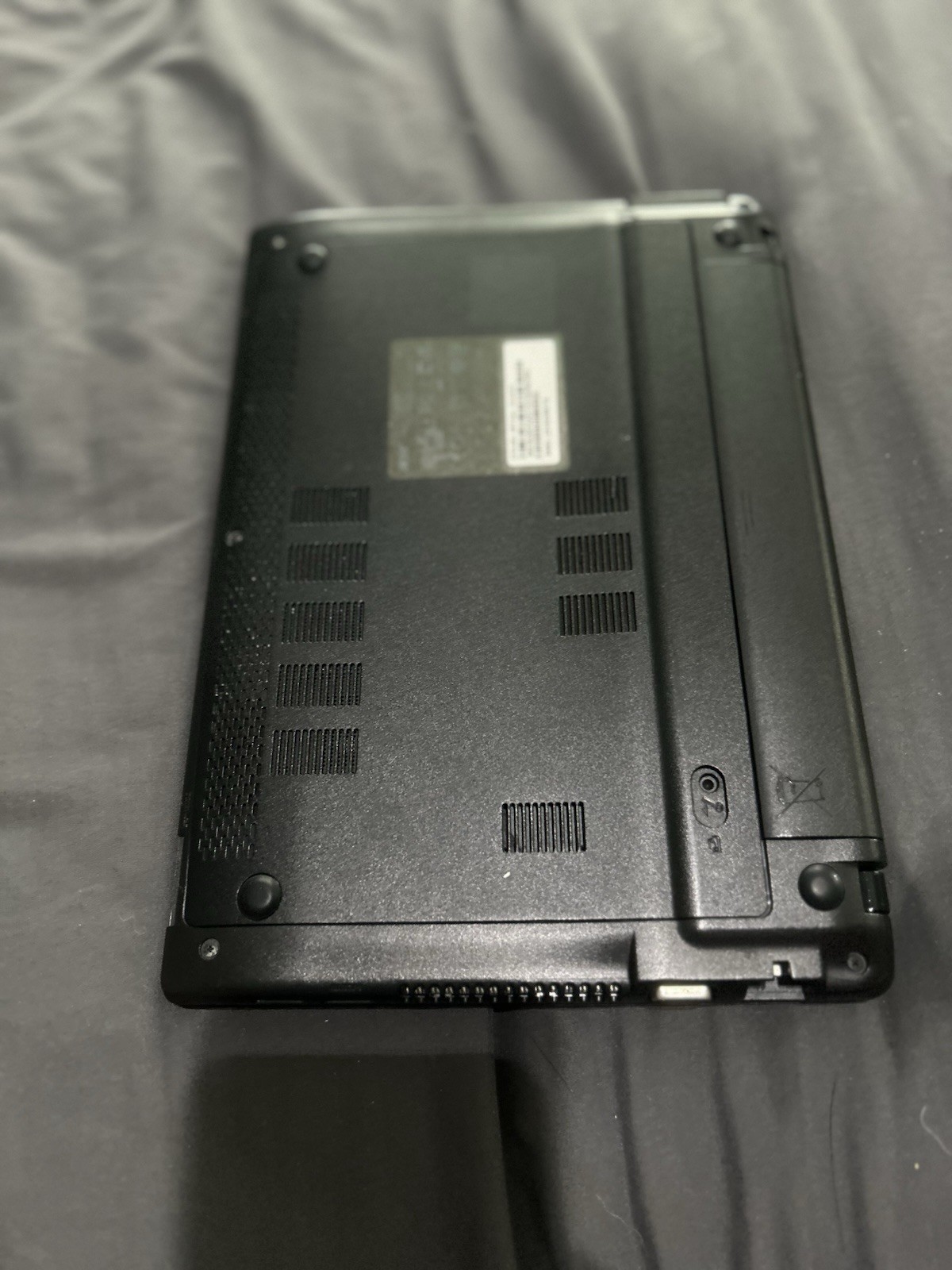 Acer Chromebook C710-2833 UNTESTED NO CORD
