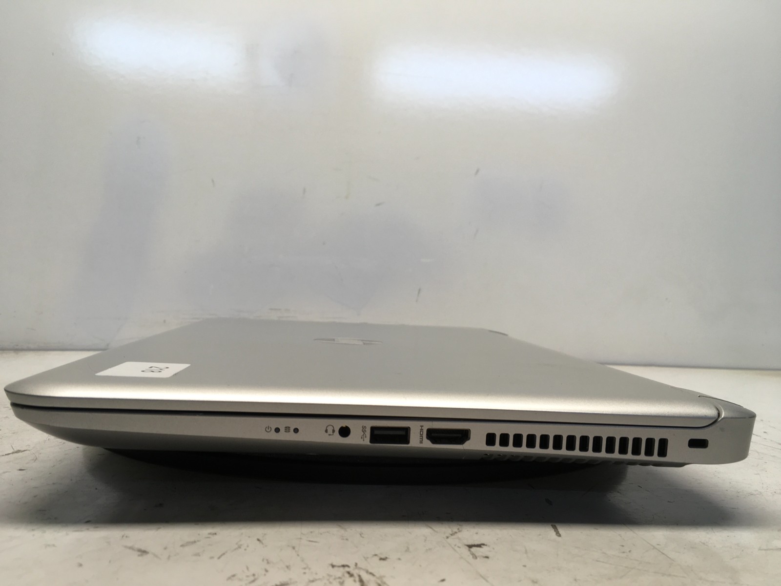 HP Pavilion 15-AB121DX AMD A10-8700P 1800MHz 4 GB NO HDD No Batt