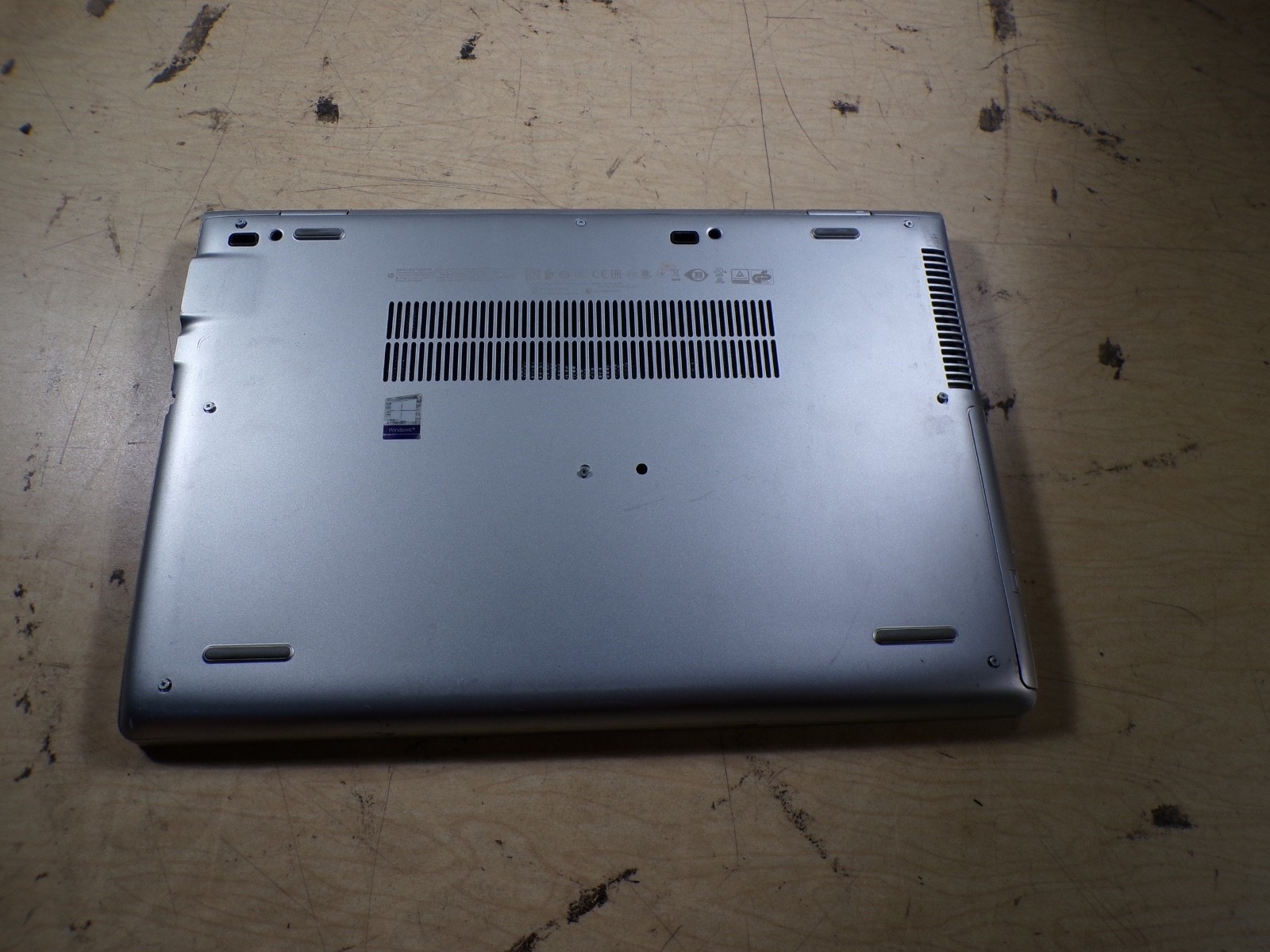 HP PROBOOK 650 G4 INTEL CORE I5 8TH GEN 8GB RAM BAD SCREEN **NO HD/ NO CADDIE