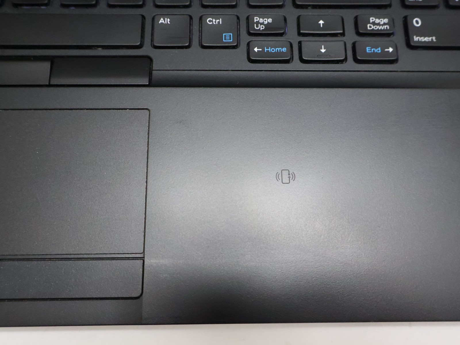 Dell Latitude 5580 Intel Core i7-7820HQ 2.90GHz 16GB RAM 240GB – NO BATTERY