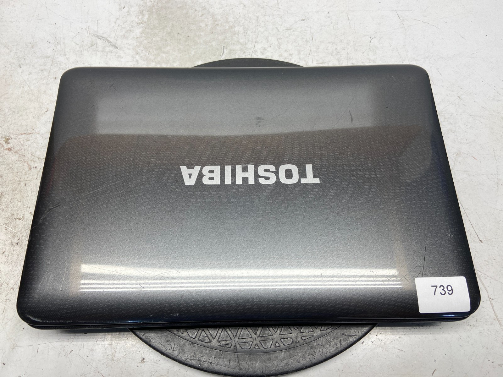 Toshiba Satellite L645-S4056 AMD Turion II P540 2.4GHz 4 GB NO HDD