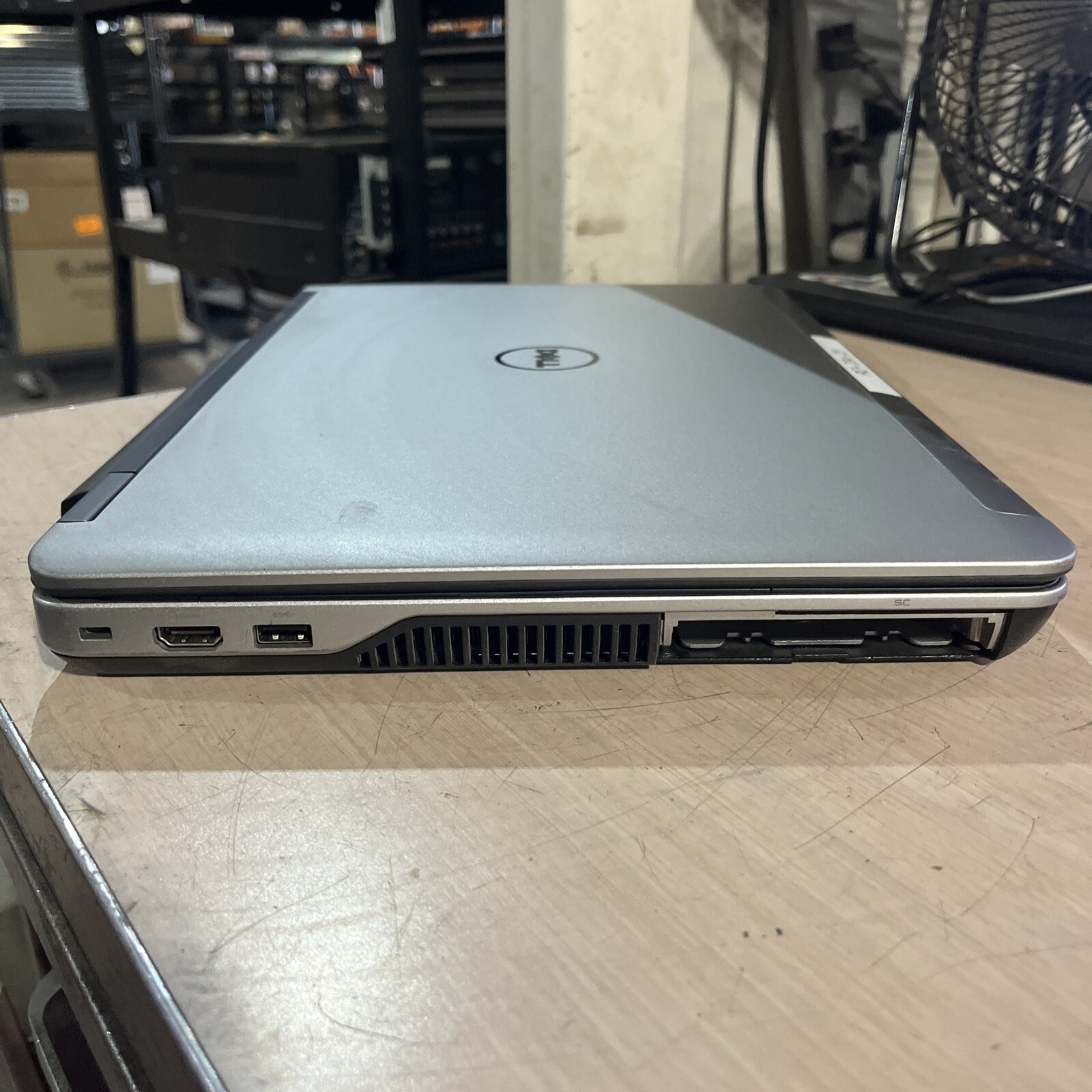 DELL PRECISION M2800 INTEL CORE I5-4210M 2.60GHZ 8GB RAM NO HD /