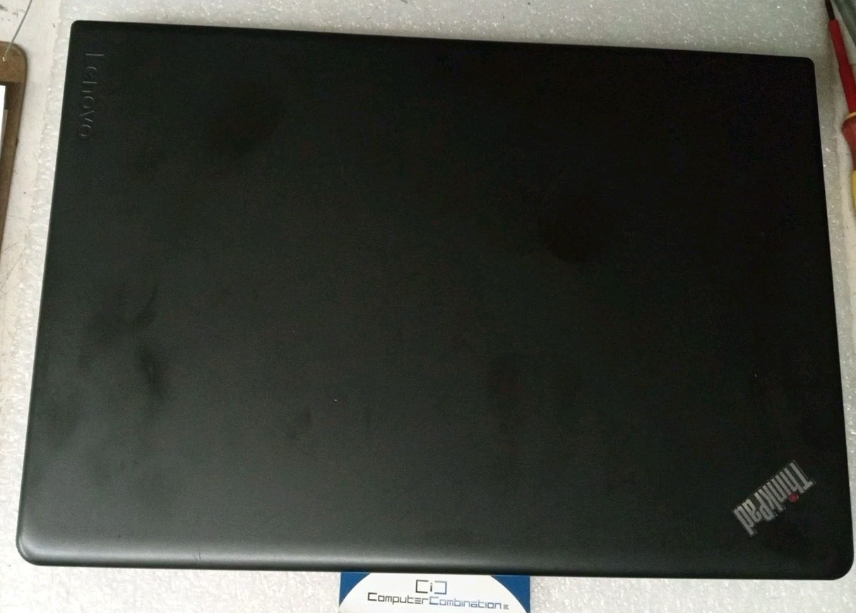 Lenovo ThinkPad E570 i7-7500U 8GB RAM 256GB SSD GeForce GTX 950M