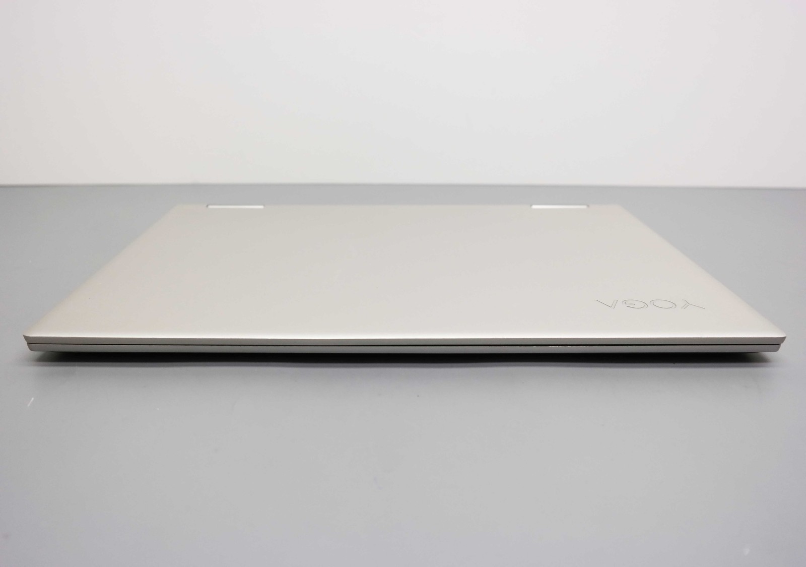 Lenovo Yoga 730-13IKB 13.3″ Core i5-8250U 8GB 256GB SSD