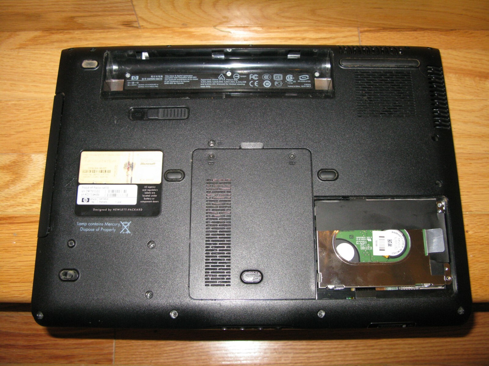 Enterteiment laptop HP Pavilion dv6748us (120GB, AMD Turion 64 X2, 2.00GHz, 2GB)