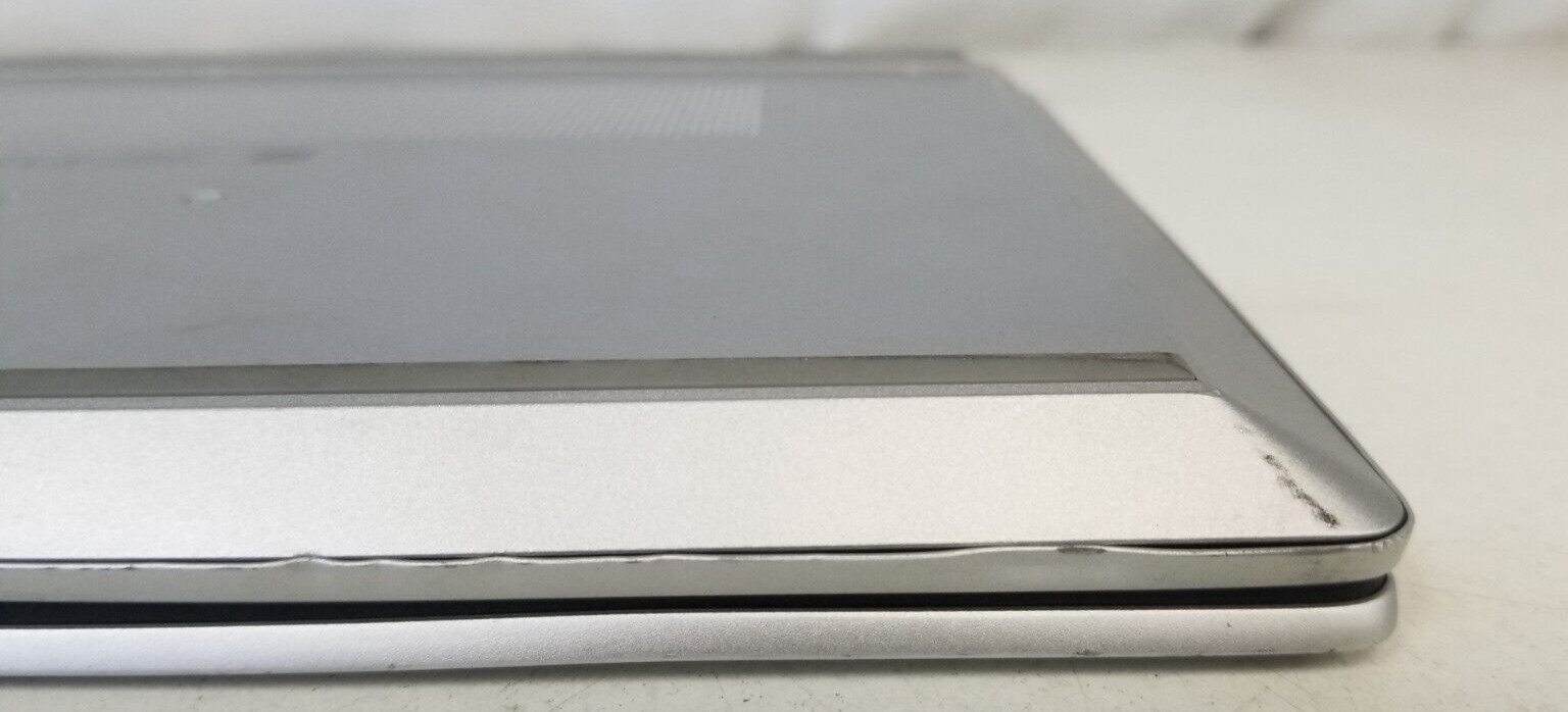 HP ProBook 440 G8 / Intel Core i5-1135G7 2.40GHz / 16GB RAM / No SSD