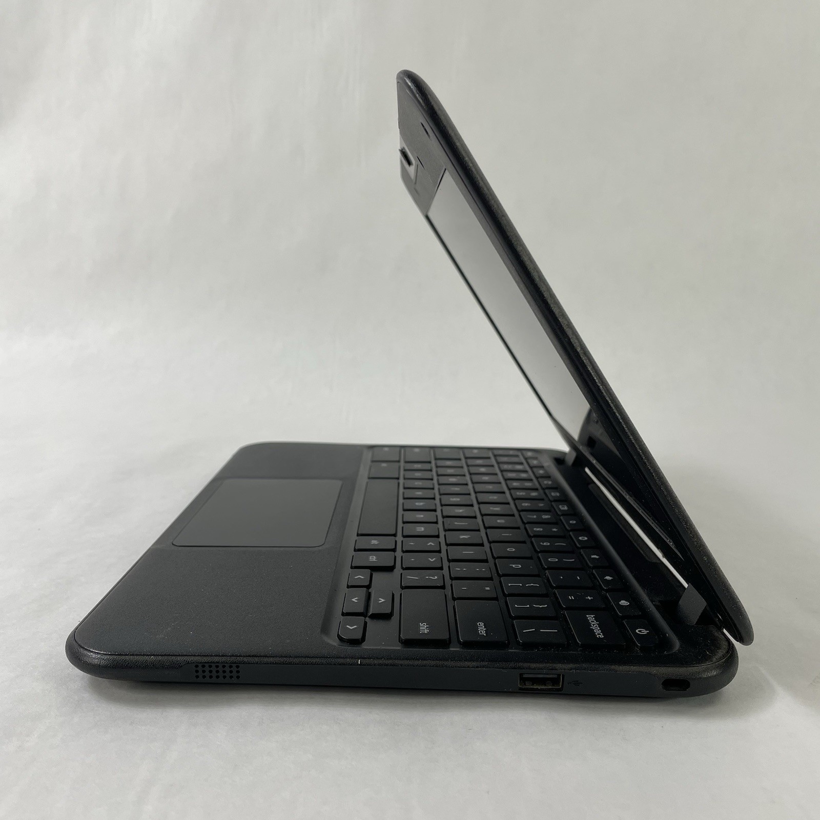 Lenovo Chromebook N21 11.6″ Celeron N2840 2.16 GHz 4 GB RAM 16 GB HDD No AC