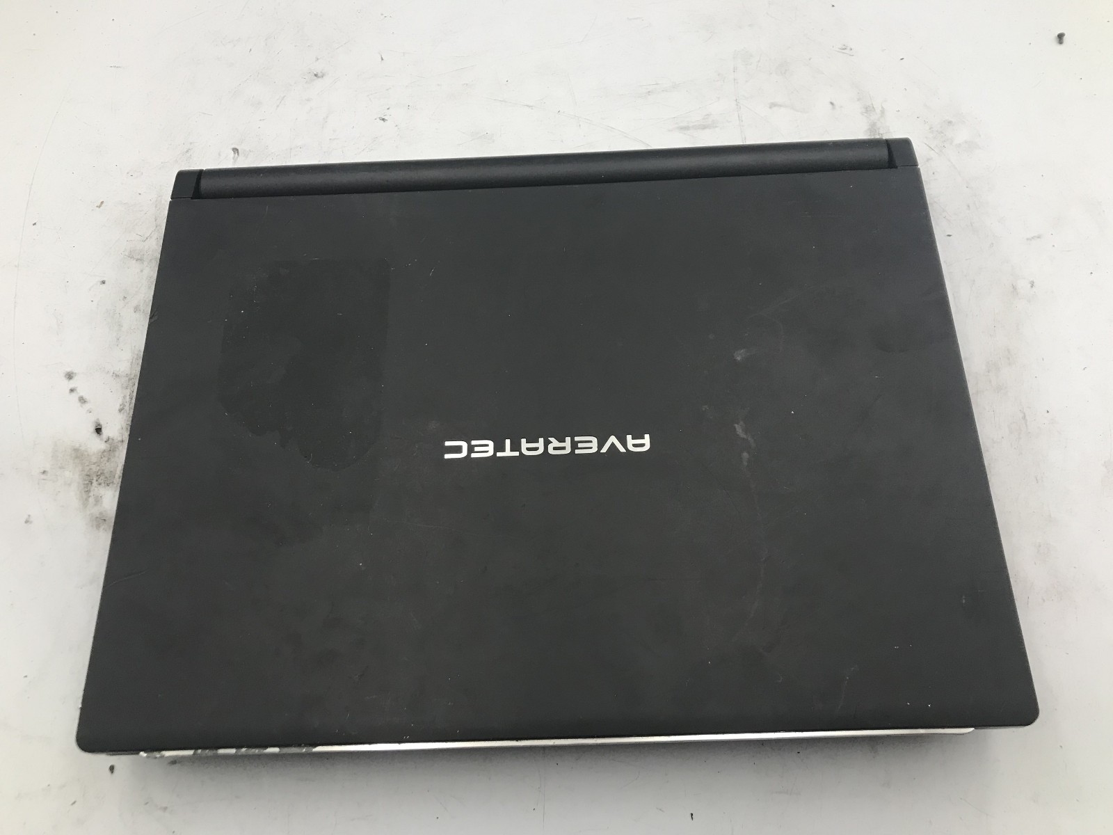 AVERATEC N2700 – FOR PARTS/REPAIR – INTEL PENTIUM DUAL CORE – NO RAM – READ – BB