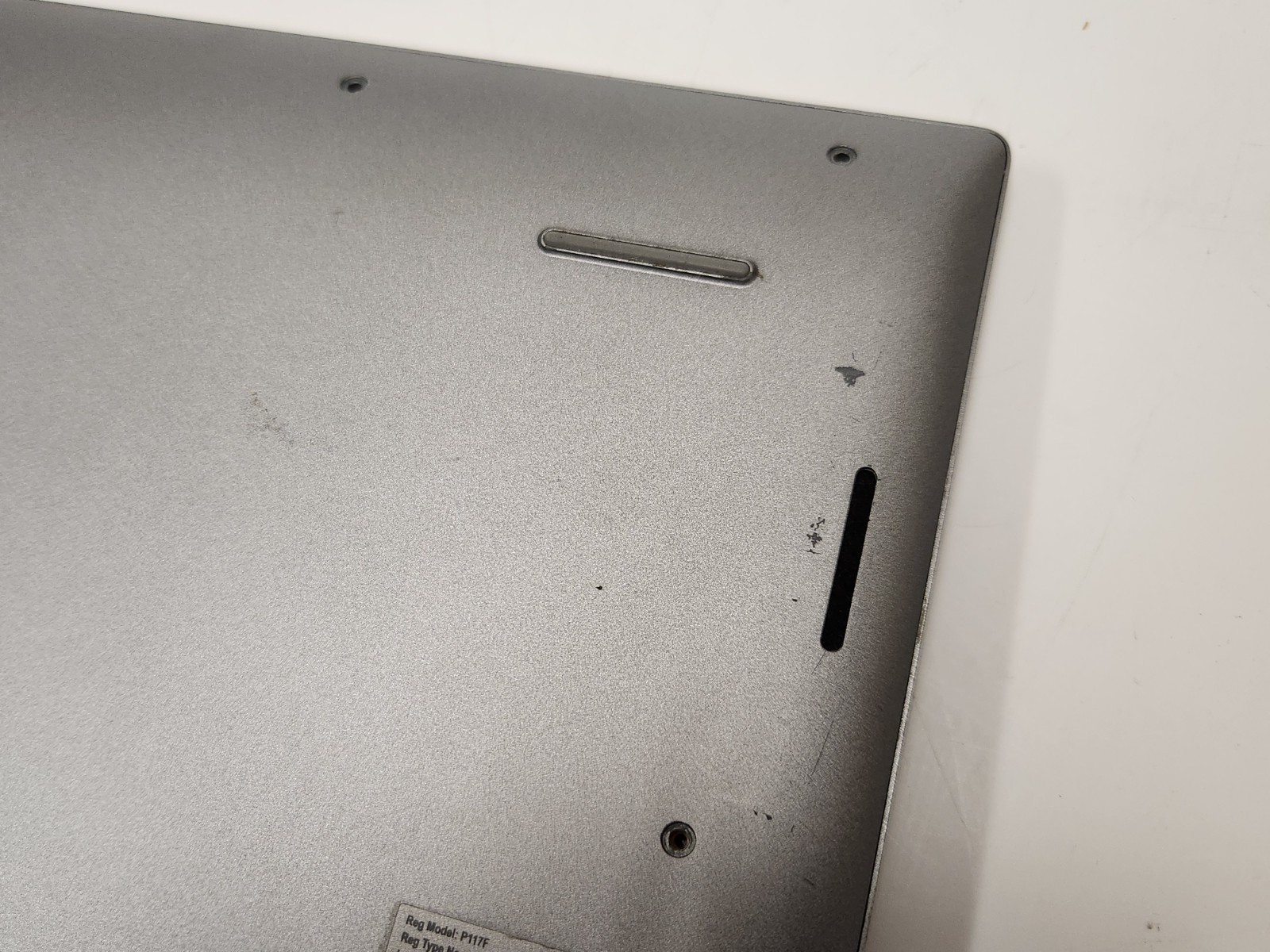 Dell Vostro 5620 Laptop Intel Core i5-1240P 1.7GHz 8GB RAM 256GB SSD W11P + AC