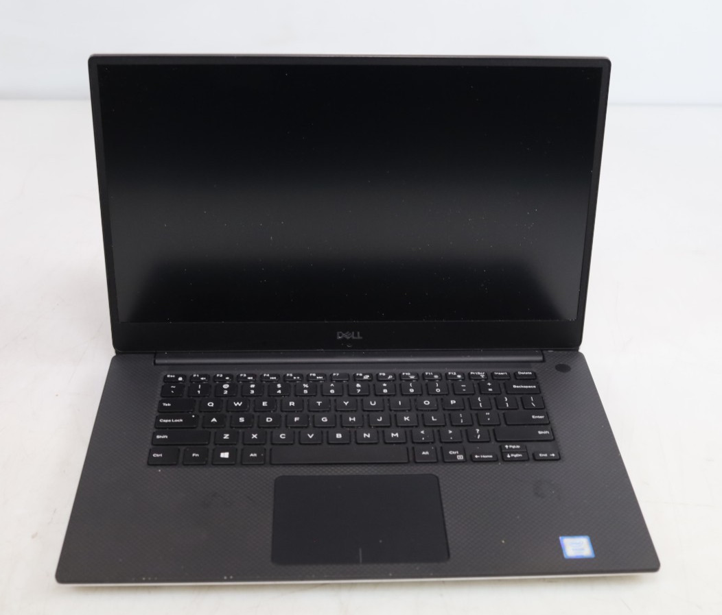 Dell Precision 5530 15.6″ Intel E-2176 16GB DDR4 Quadro P1000 No HDD COA OS