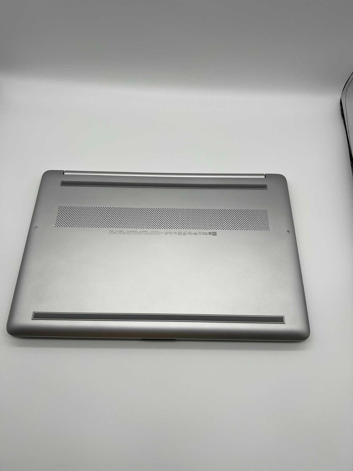 HP 15.6″ Athlon 3050U 4GB 128GB SSD Win10 S Mode battery issue