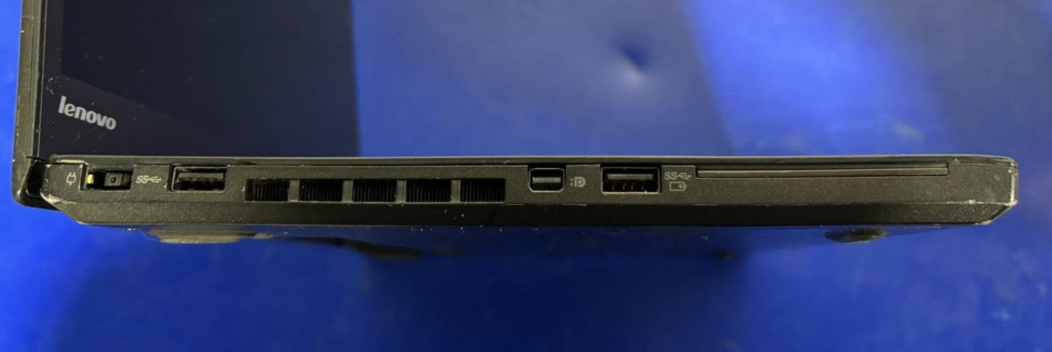 Lenovo ThinkPad T440S 14 In. i7-4600U 4GB 128GB SSD Laptop No OS