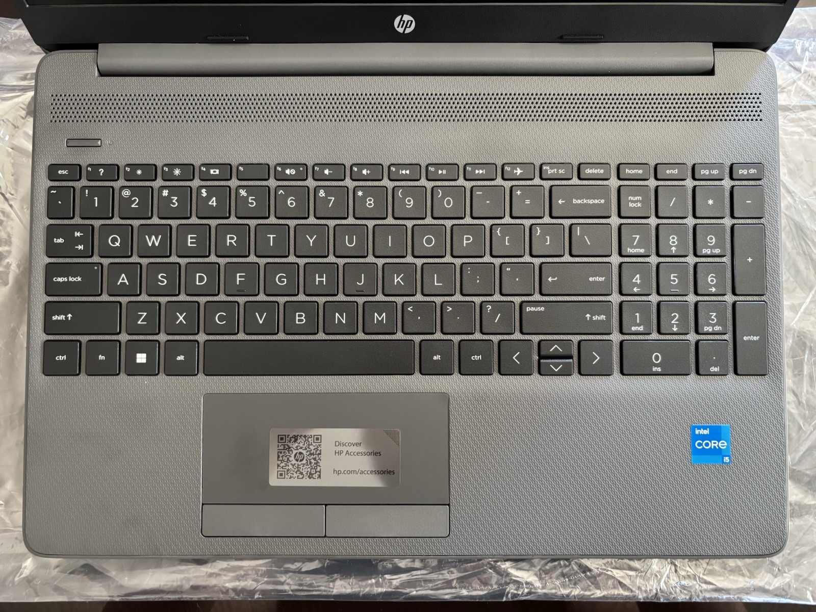 HP 250 G8 Laptop – 256GB SSD – 8GB Ram – Intel I3 CPU – Unused, No Box (Gray)