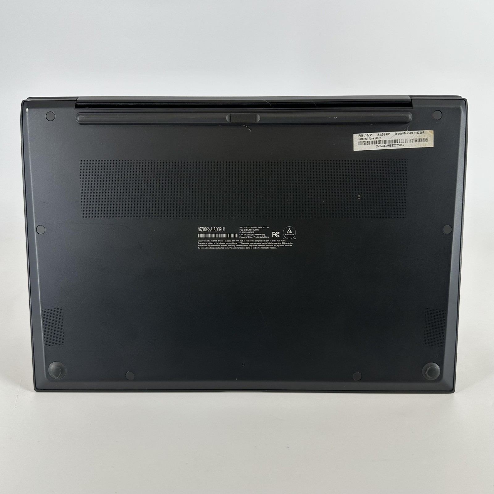 LG Gram 16 Black QHD+ 2.2 GHz i7-1360P 32GB 1TB/1TB NVIDIA RTX 3050 Good