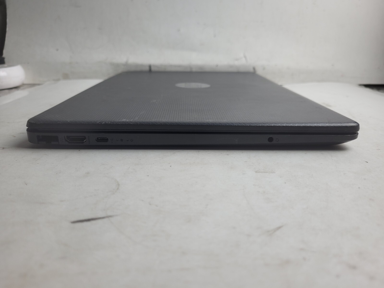 HP 255 G8 w/AMD Ryzen 3 3250U, 4GB RAM, 15″ Laptop for Parts #2377
