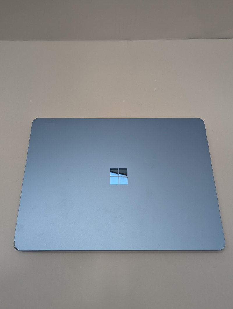 Microsoft Surface Laptop 7 Copilot+ 13.8″ Touch Snapdragon X Plus 16GB 1TB SSD