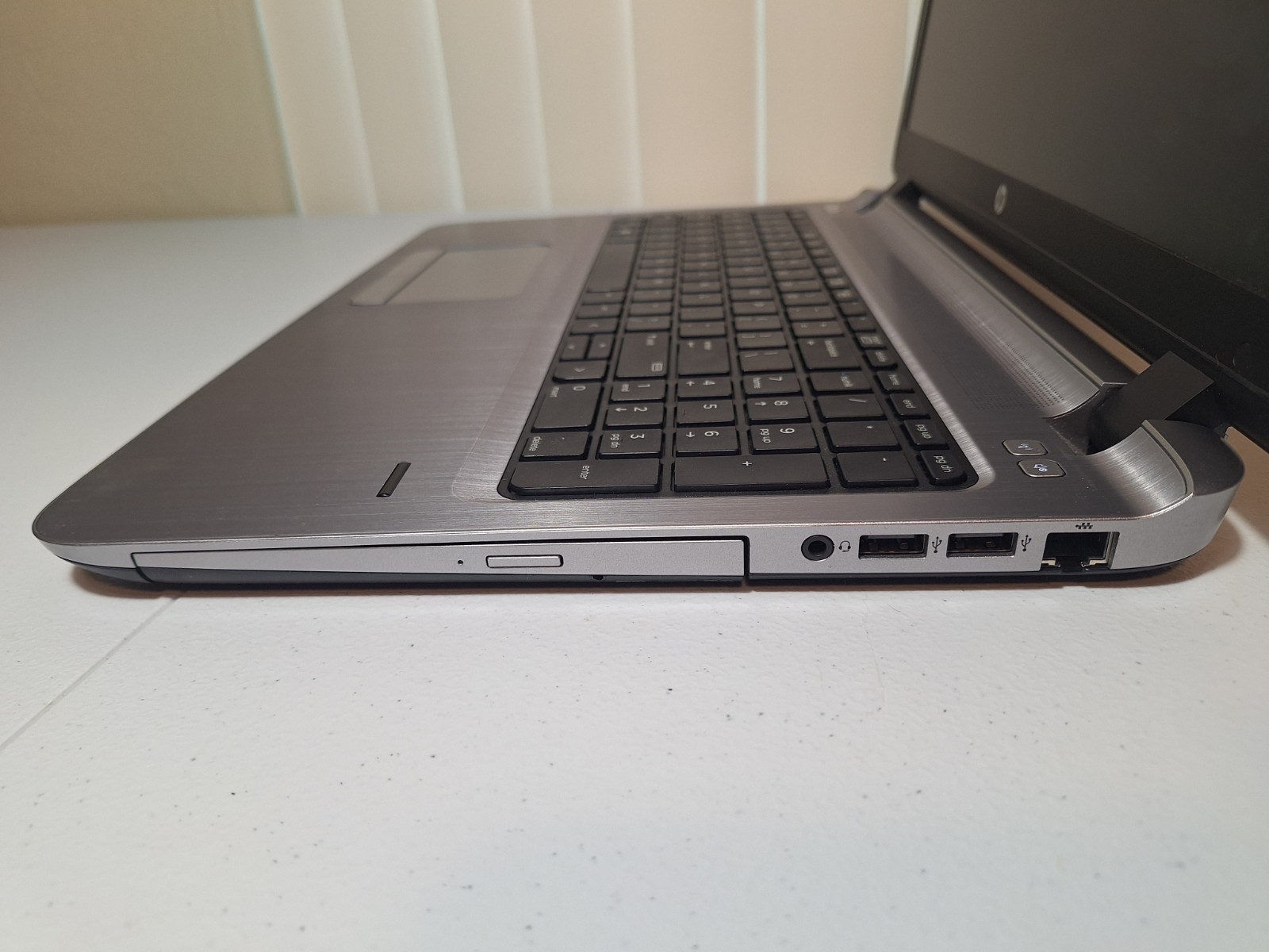 HP ProBook 455 G3 AMD A8-7410 4GB RAM 500GB HDD 15.6″ Business Laptop Win 10